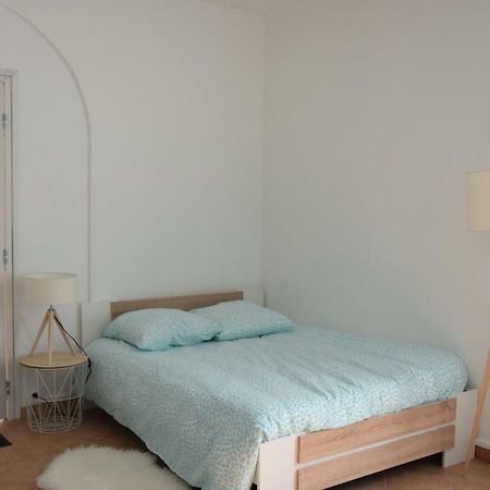 Joli Studio Plein Centre De Milly La Foret Екстер'єр фото